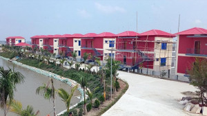 হারুনের রিসোর্টে এনবিআরের অভিযান, নথিপত্র জব্দ