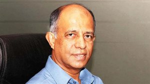বিজিবির সাবেক মহাপরিচালক বিমানবন্দরে আটক 