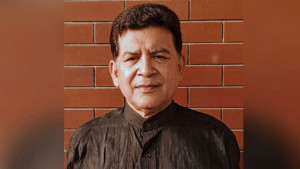 বিশৃঙ্খল অবস্থায় নির্বাচনে যাওয়া হবে ভয়াবহ: হোসেন জিল্লুর