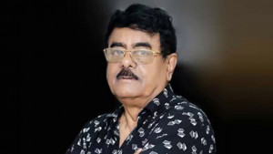 যেভাবে ‘একটি ফুলকে বাঁচাব বলে’ গানের জন্ম
