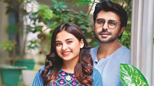 অপূর্ব ও তটিনীর ‘মিস্টার অ্যাবসেন্ট মাইন্ডেড’