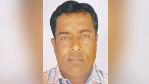 দাওয়াত খেয়ে ফেরার পথে লাশ হলেন বাবুল