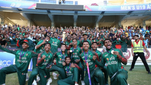 এশিয়ার চ্যাম্পিয়নদের ৫০ লাখ টাকা পুরস্কারের ঘোষণা ক্রীড়া উপদেষ্টার