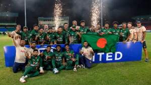 ছবিতে ওয়েস্ট ইন্ডিজকে হোয়াইটওয়াশের আনন্দ