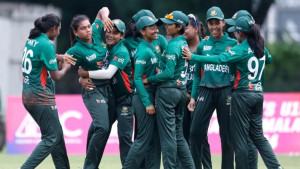 ব্যাটিং ব্যর্থতায় ভারতের কাছে হেরে স্বপ্নভঙ্গ বাংলাদেশের