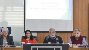 বিআরটিএ কর্মকর্তাদের এক মাস সময় বেঁধে দিলেন উপদেষ্টা
