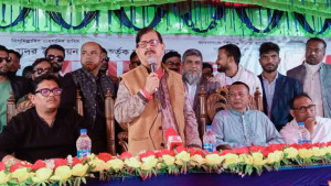 নেতাকর্মীরা লুটপাট করেছে, আর শেখ হাসিনা মিথ্যা বুলি আউড়িয়েছেন: মান্না