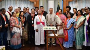 ধর্মের শান্তির বাণী নিজের মধ্যে স্থাপন করতে হবে: প্রধান উপদেষ্টা