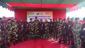 সীমান্তে বিএসএফের ফাঁকা গুলির জবাব চাইল বিজিবি  