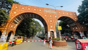 ঢাবিতে বিকেলের পর থেকে গাড়ি প্রবেশ সীমিত থাকবে 