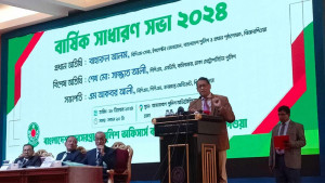 অপরাধ কমাতে পুলিশের কাছে কোনো ‘ম্যাজিক’ নেই: আইজিপি