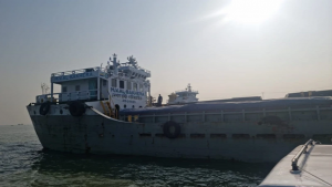ধর্মঘটে অচল নৌপথ, বন্ধ পণ্য পরিবহন