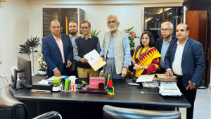 তামাক নিয়ন্ত্রণ আইন সংশোধনে পর্যটন উপদেষ্টার পূর্ণ সমর্থন