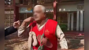 বীর মুক্তিযোদ্ধার গলায় জুতার মালা: জড়িতদের খুঁজছে পুলিশ