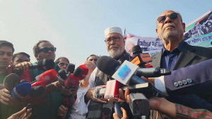দ্রুত নির্বাচনে না গেলে মানুষ বিক্ষুব্ধ হবে: বঙ্গবীর কাদের সিদ্দিকী