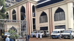 কাকরাইল মসজিদে তাবলীগ কার্যক্রম চালাতে পারবেন না সাদপন্থিরা