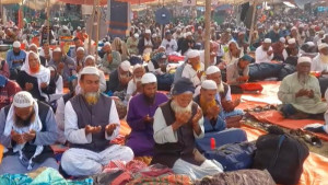 টঙ্গীতে মোনাজাতের মাধ্যমে শেষ হলো জোড় ইজতেমা