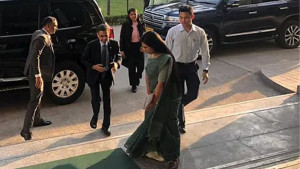 একটি বিষয়ে আটকে থাকার কারণ নেই, আমাদের সম্পর্ক বহুমাত্রিক