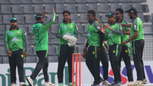 ঢাকা মেট্রোকে হারিয়ে ফাইনালে রংপুর