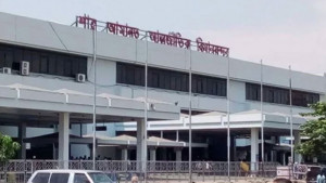 অভিনেত্রীসহ দুই যাত্রীর কাছ থেকে স্বর্ণ জব্দ