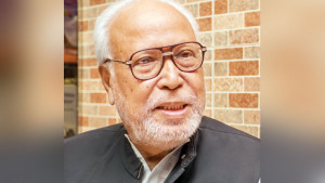 বঙ্গবন্ধু ও শেখ হাসিনাকে এক দৃষ্টিতে দেখবেন না