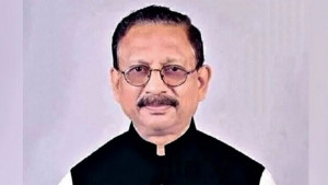 ফুটপাতও বেচে দিয়েছেন সাবেক মেয়র রেজাউল