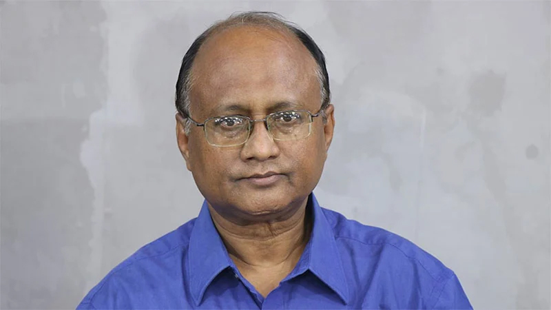 দুদকের নতুন চেয়ারম্যান ড. মোমেন, কমিশনার আলী আকবর ও আহসান ফরিদ দুদকের নতুন চেয়ারম্যান ড. মোমেন, কমিশনার আলী আকবর ও আহসান ফরিদ