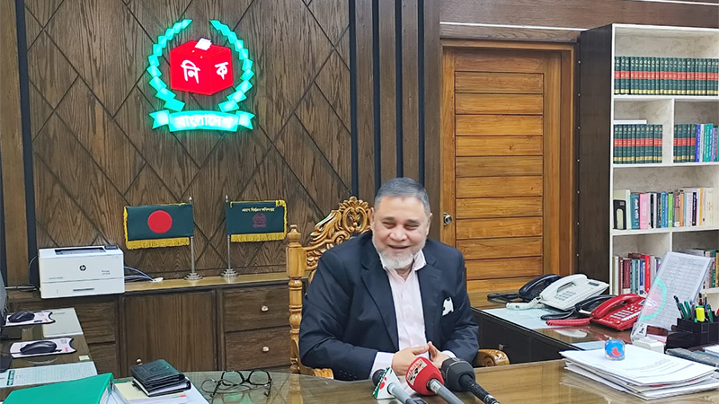 যেকোনও সময় নির্বাচন আয়োজনে প্রস্তুত: সিইসি নাসির উদ্দিন যেকোনও সময় নির্বাচন আয়োজনে প্রস্তুত: সিইসি নাসির উদ্দিন