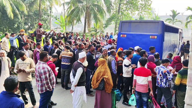 যশোরে আ.লীগের ১৬৭ নেতাকর্মীর আদালতে আত্মসমর্পণ যশোরে আ.লীগের ১৬৭ নেতাকর্মীর আদালতে আত্মসমর্পণ
