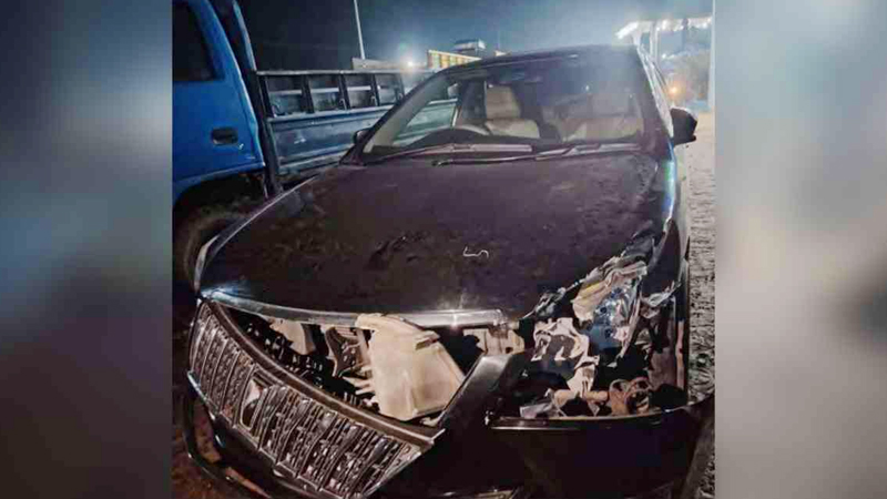 হাসনাত-সারজিসের গাড়িবহরে ট্রাকের ধাক্কা: বাবা-ছেলে ২ দিনের রিমান্ডে হাসনাত-সারজিসের গাড়িবহরে ট্রাকের ধাক্কা: বাবা-ছেলে ২ দিনের রিমান্ডে