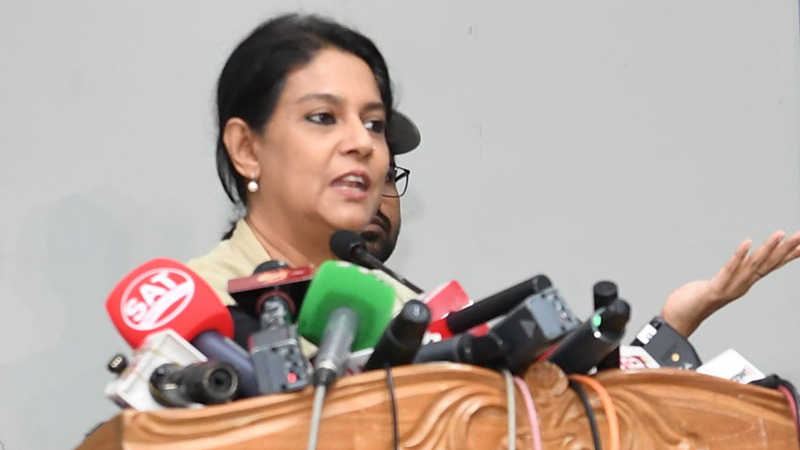৫৩ বছরেও সংস্কার বাস্তবায়ন হয়নি কেন? ৫৩ বছরেও সংস্কার বাস্তবায়ন হয়নি কেন?