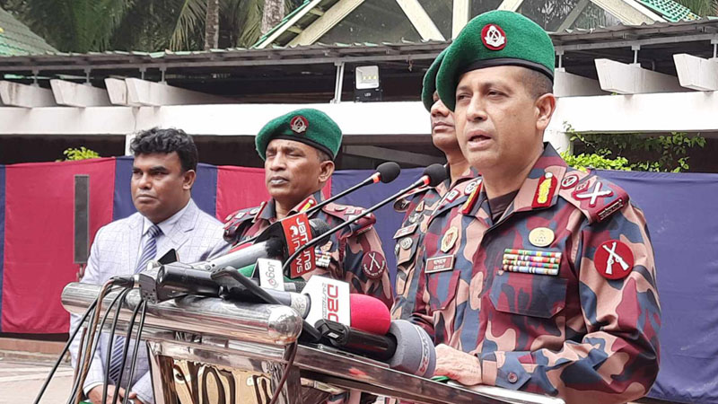 আর কোনো রোহিঙ্গাকে ঢুকতে দেওয়া হবে না: বিজিবি মহাপরিচালক আর কোনো রোহিঙ্গাকে ঢুকতে দেওয়া হবে না: বিজিবি মহাপরিচালক