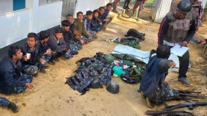মিয়ানমারের আরও ২৪ সীমান্তরক্ষী পালিয়ে বাংলাদেশে