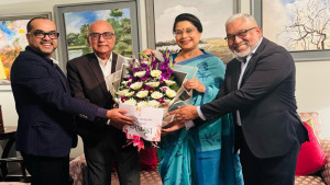 ‘পদ্মশ্রী’ প্রাপ্তিতে বন্যাকে ফুলেল শুভেচ্ছা সংগীত ঐক্যের