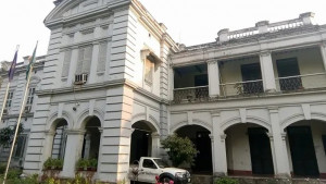 ঢাবি ভিসির বাংলো থেকে নবজাতকের মরদেহ উদ্ধার