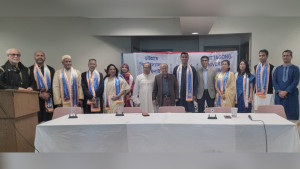 শপথ নিলো চট্টগ্রাম বিশ্ববিদ্যালয় অ্যালামনাই ফোরামের র্কাযকরী পরিষদ