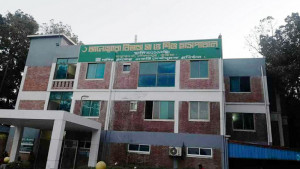 দৌলতপুরে শিশু হাসপাতাল থেকে নবজাতক চুরি