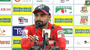 ‘আমাকে আমার মতো খেলতে দাও’