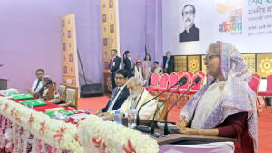 ১৬ জনের হাতে বাংলা একাডেমি সাহিত্য পুরস্কার তুলে দিলেন প্রধানমন্ত্রী