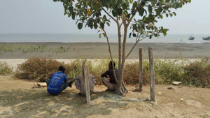 মিয়ানমারের ভারী গোলায় আবার কাঁপছে শাহপরীর দ্বীপ সীমান্ত