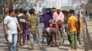 সিলেটে পরিবহন ধর্মঘট, ভোগান্তিতে যাত্রীরা