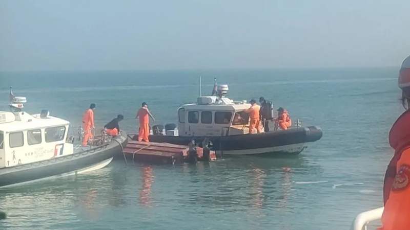 তাইওয়ানের কোস্টগার্ডের তাড়া খেয়ে ২ চীনা জেলের মৃত্যু, বাড়ল উত্তেজনা তাইওয়ানের কোস্টগার্ডের তাড়া খেয়ে ২ চীনা জেলের মৃত্যু, বাড়ল উত্তেজনা