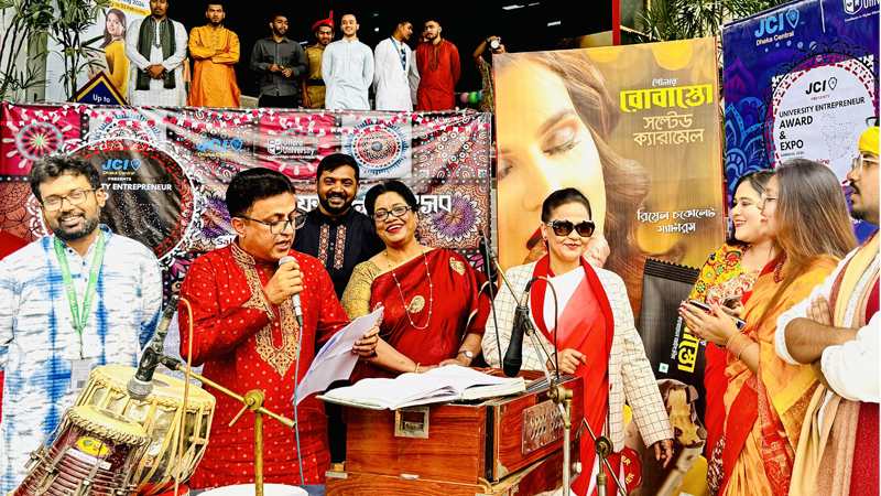 পহেলা ফাল্গুন ও ভালোবাসা দিবস ঘিরে উত্তরা ইউনিভার্সিটিতে বর্ণিল উৎসব পহেলা ফাল্গুন ও ভালোবাসা দিবস ঘিরে উত্তরা ইউনিভার্সিটিতে বর্ণিল উৎসব