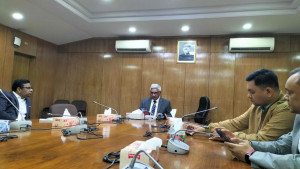 এবার সিঙ্গাপুর থেকে আসছে এক কার্গো এলএনজি, ব্যয় ৪২৯ কোটি টাকা