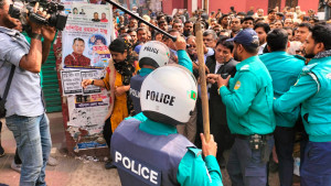 বরিশালে বিএনপির মিছিলে পুলিশের ‘লাঠিচার্জ’, গ্রেপ্তার ৭