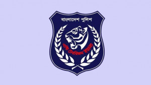 খণ্ডকালীন চাকরির কথা বলে টাকা হাতিয়ে নেয় চক্রটি