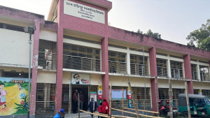 প্রিজাইডিং কর্মকর্তার কক্ষে কী করছিলেন উপজেলা ভাইস চেয়ারম্যান