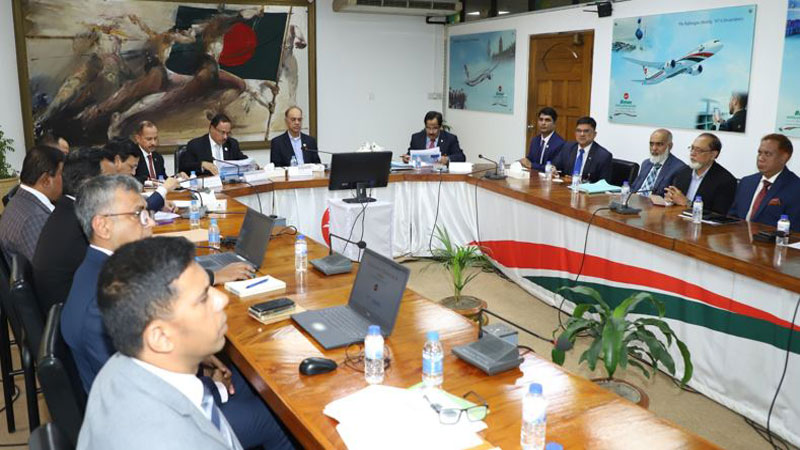 নির্ধারিত সময়ে বিমান ছাড়তে হবে: ফারুক খান নির্ধারিত সময়ে বিমান ছাড়তে হবে: ফারুক খান