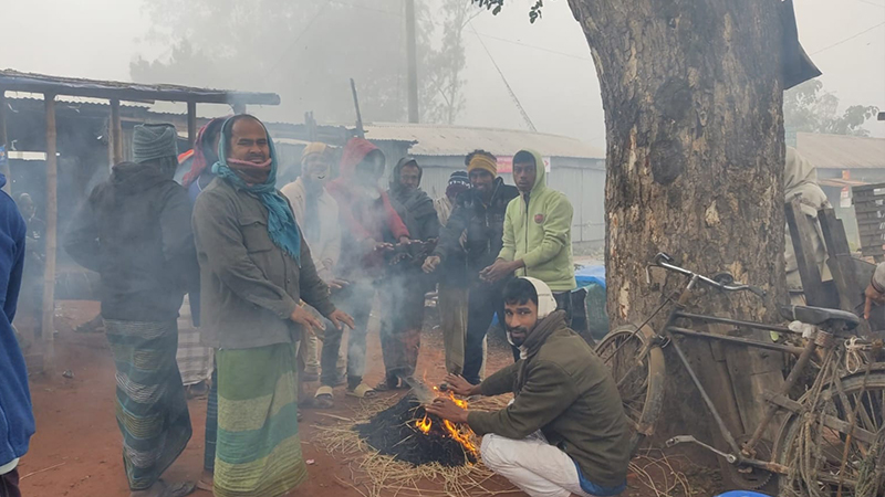 তাপমাত্রা নামল ৬.৬ ডিগ্রি সেলসিয়াসে তাপমাত্রা নামল ৬.৬ ডিগ্রি সেলসিয়াসে