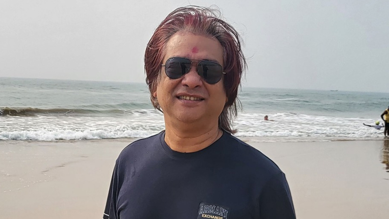 ‘নীল জোছনার জীবন’-এ চিকিৎসক পার্থ ‘নীল জোছনার জীবন’-এ চিকিৎসক পার্থ